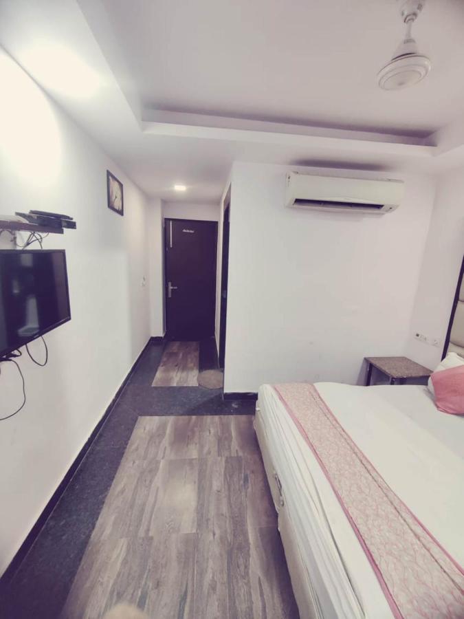 Hotel Saya Deluxe Near New Delhi Railway Station ' المظهر الخارجي الصورة