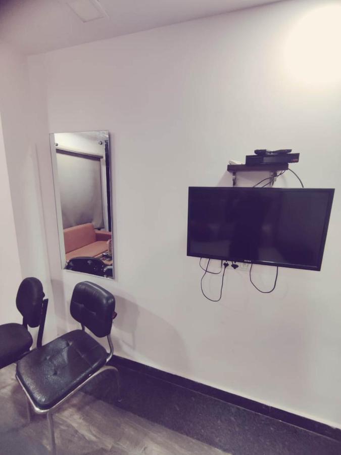 Hotel Saya Deluxe Near New Delhi Railway Station ' المظهر الخارجي الصورة
