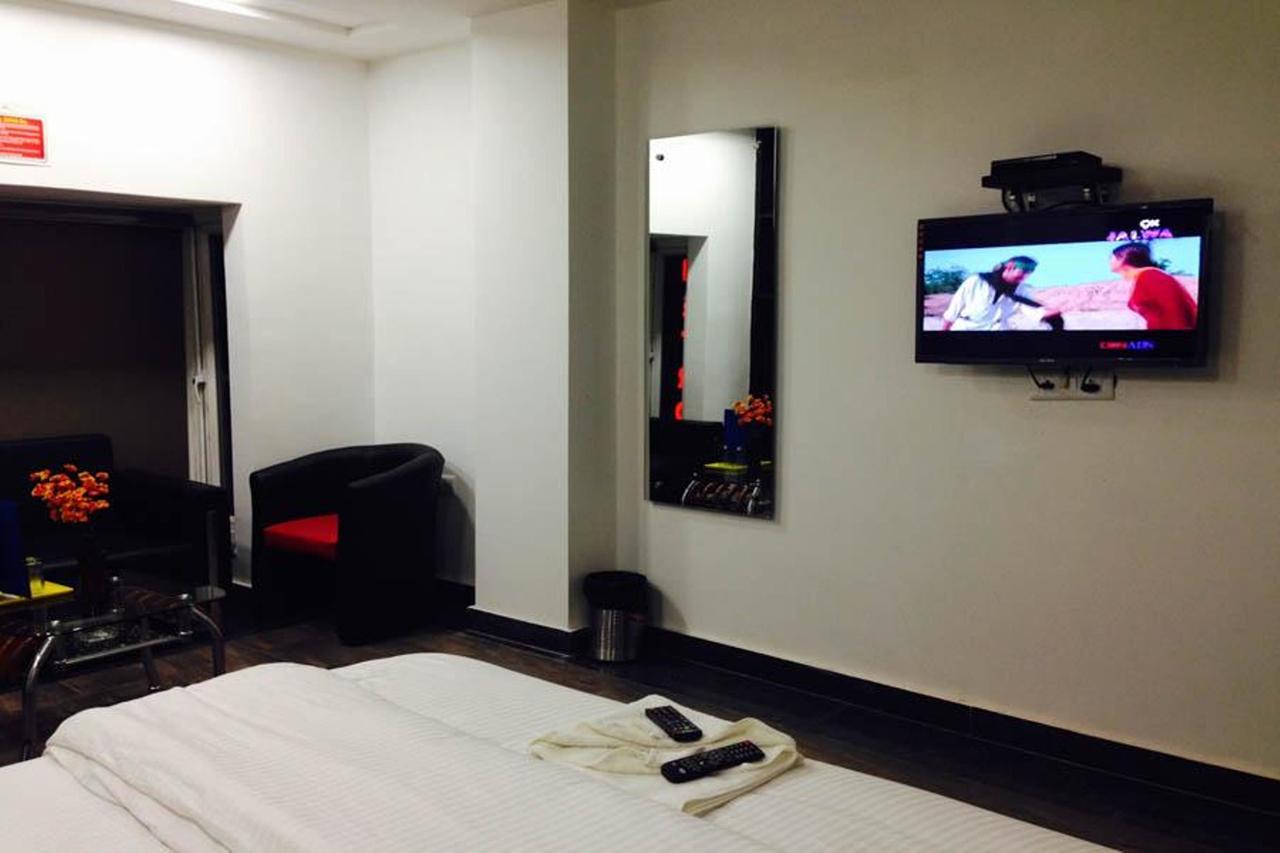 Hotel Saya Deluxe Near New Delhi Railway Station ' المظهر الخارجي الصورة