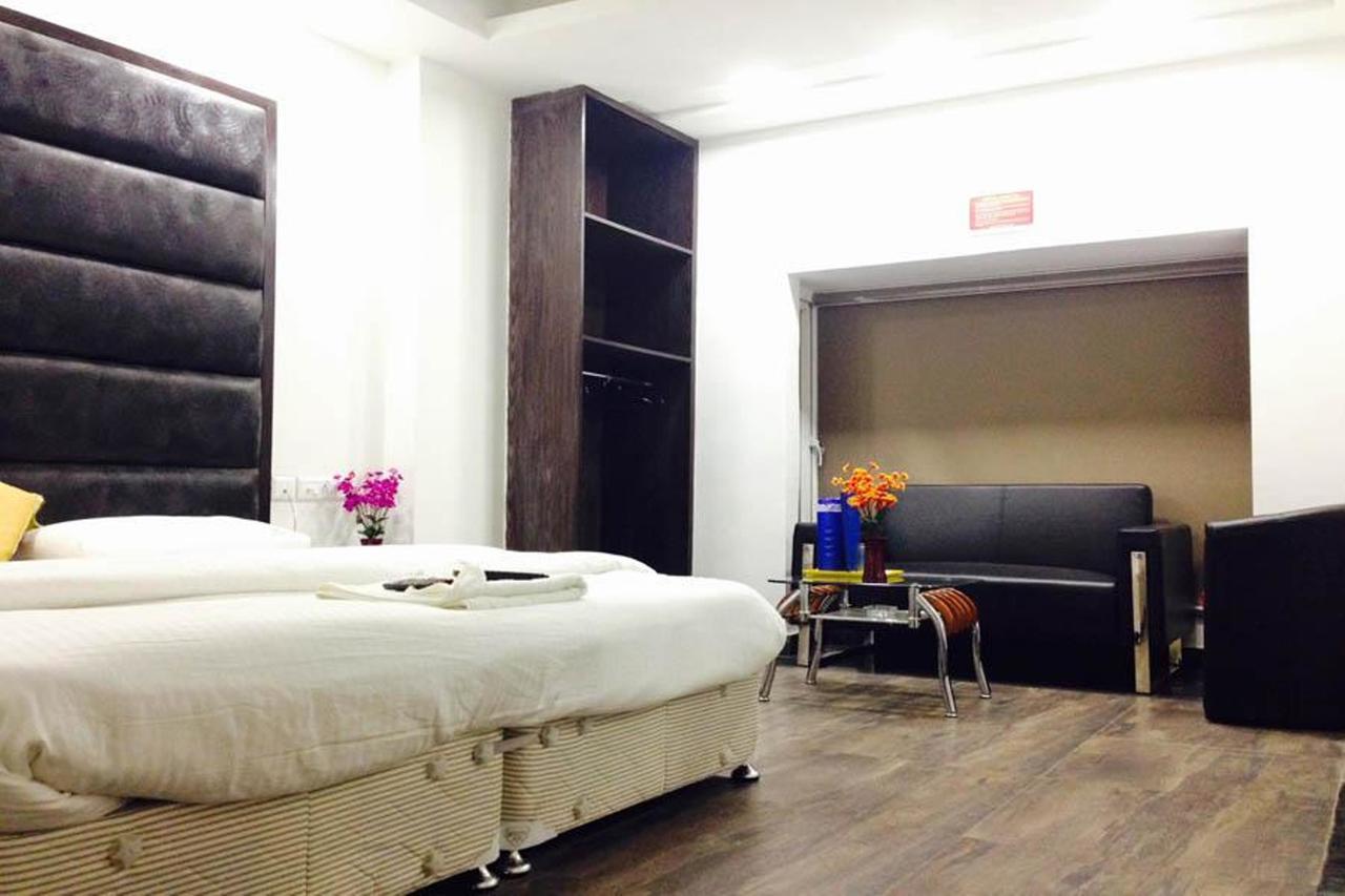 Hotel Saya Deluxe Near New Delhi Railway Station ' المظهر الخارجي الصورة